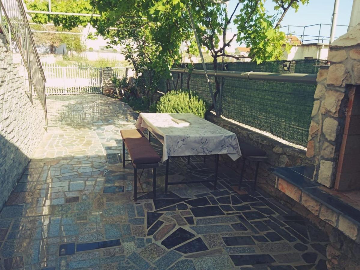Apartman Josipa Peroj Exterior photo